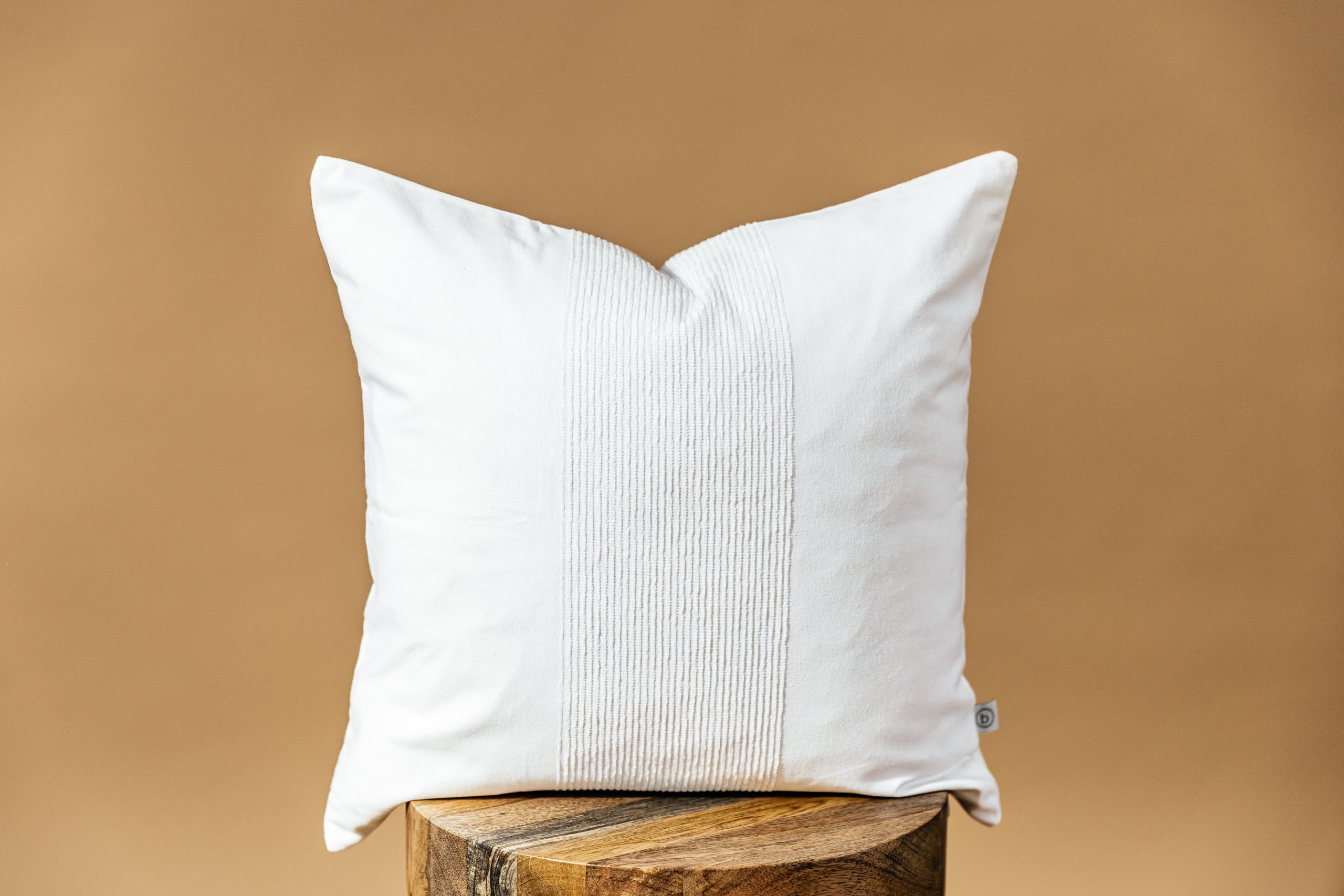 Gracie Medium Pillow Cover - Image 4