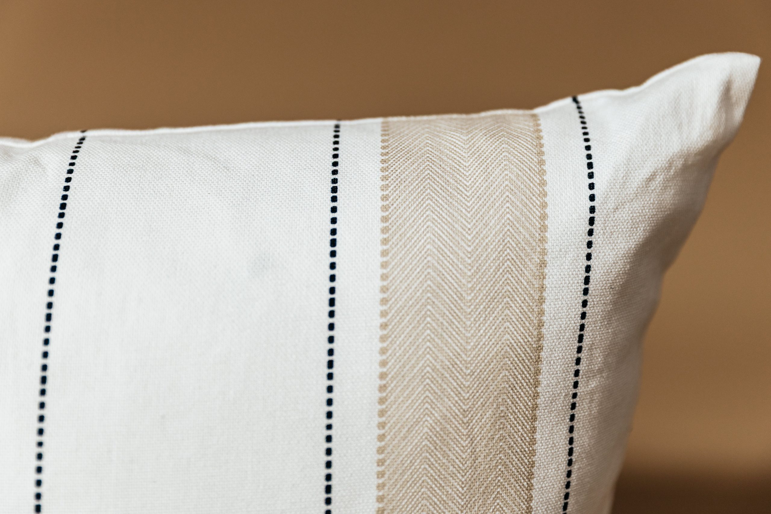Ryan Medium Pillow Cover - Image 3