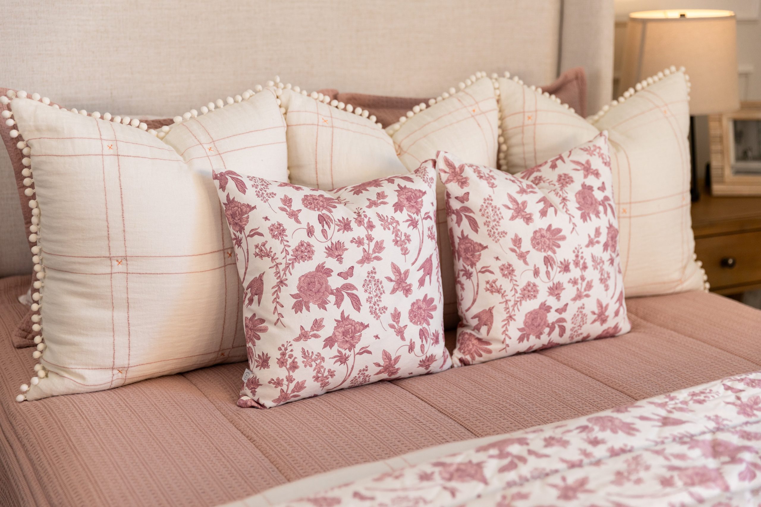 Ivy Medium Pillow Cover - Image 4