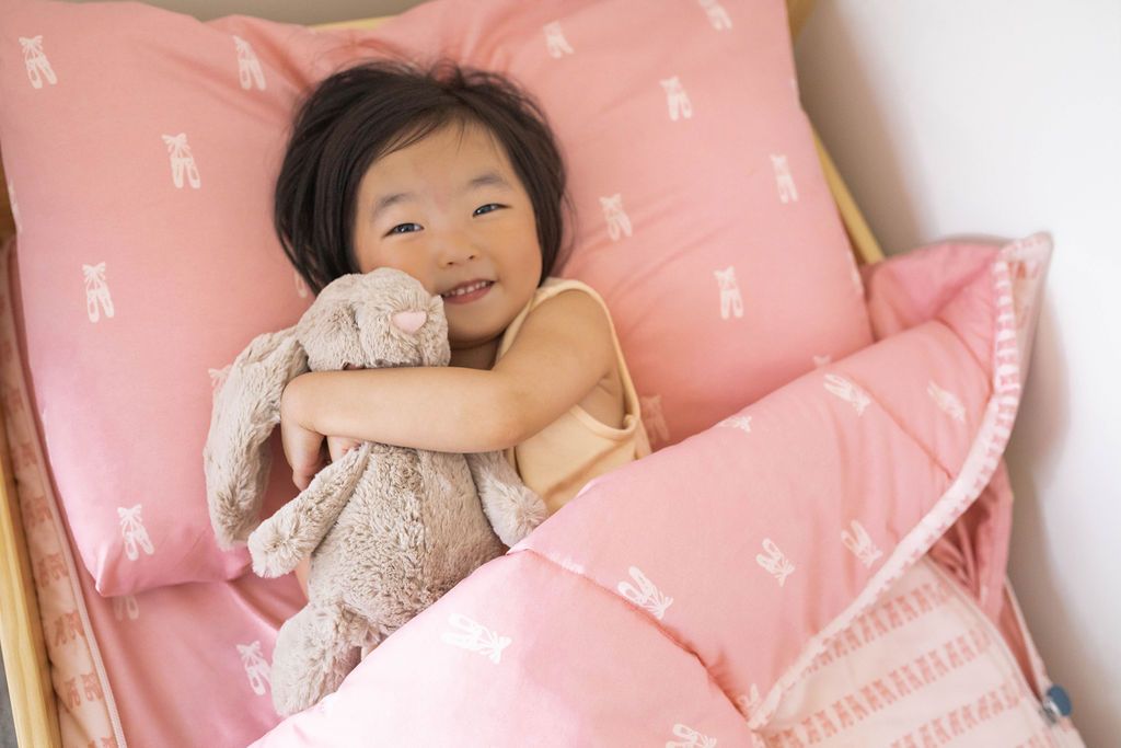 Twinkle Toes Zipper Bedding - Image 3
