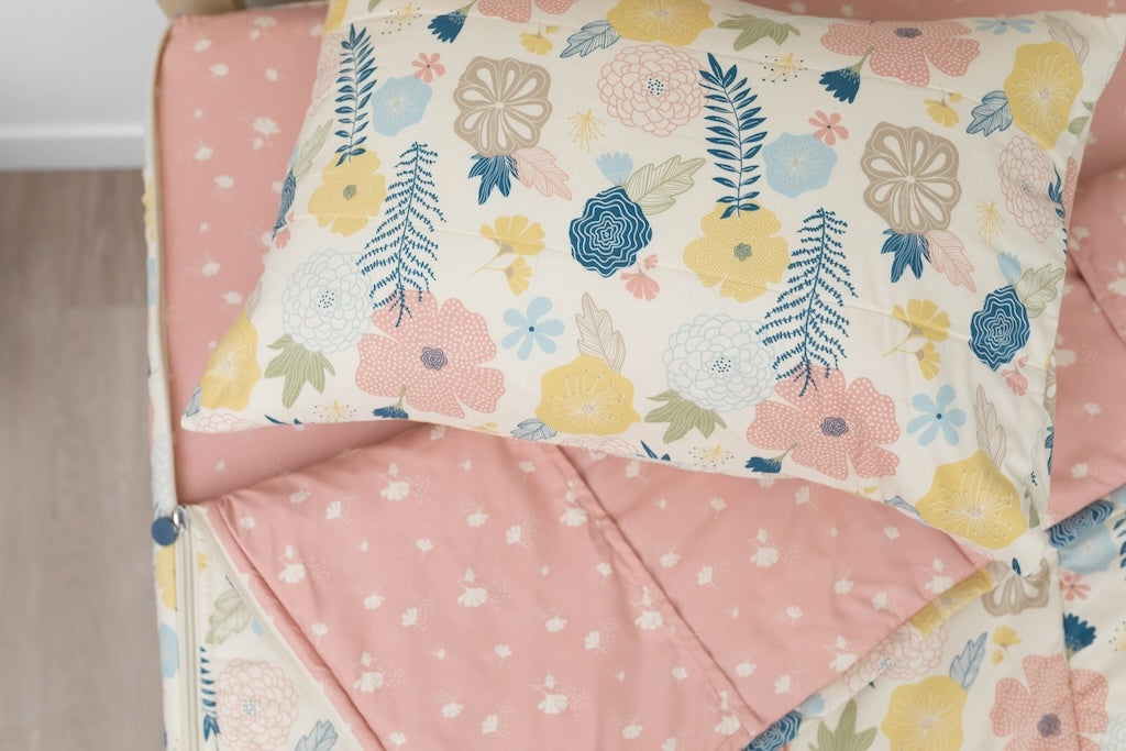 Blossoms Zipper Bedding - Image 4