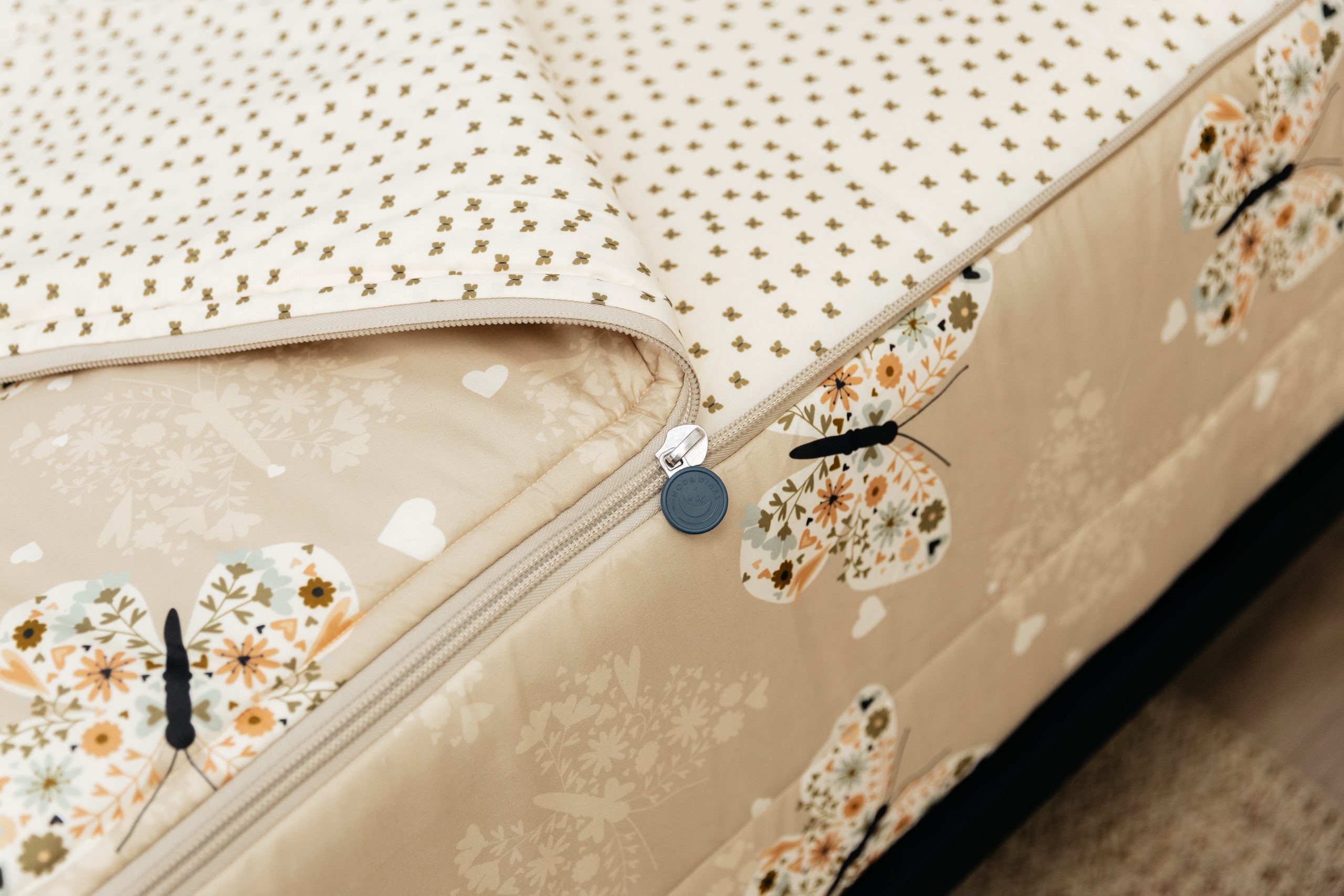 Butterfly Love Zipper Bedding - Image 6