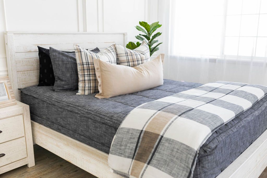 Erin Luxe Blanket - Image 5