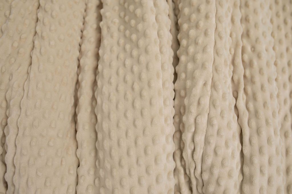 Erin Luxe Blanket - Image 3