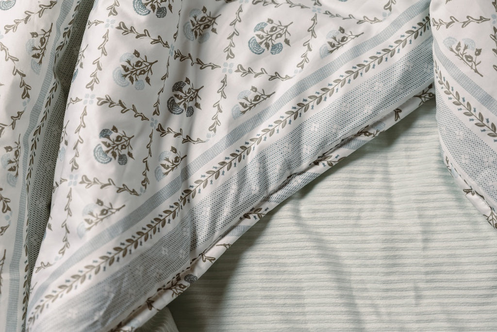 Everly Blanket - Image 2
