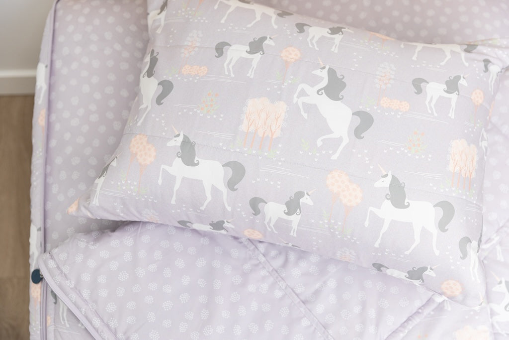 Fairytale Zipper Bedding - Image 4