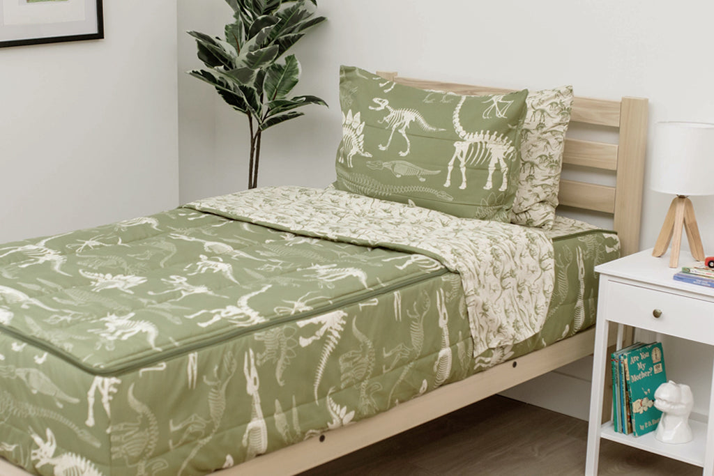 Fossils Zipper Bedding