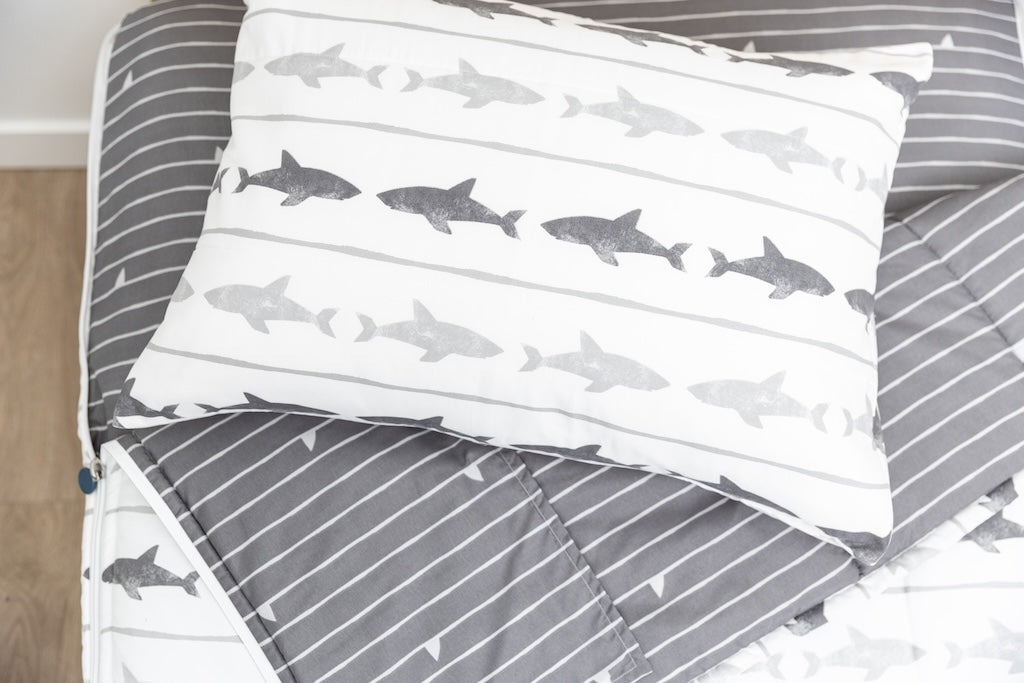 Great White Zipper Bedding - Image 4