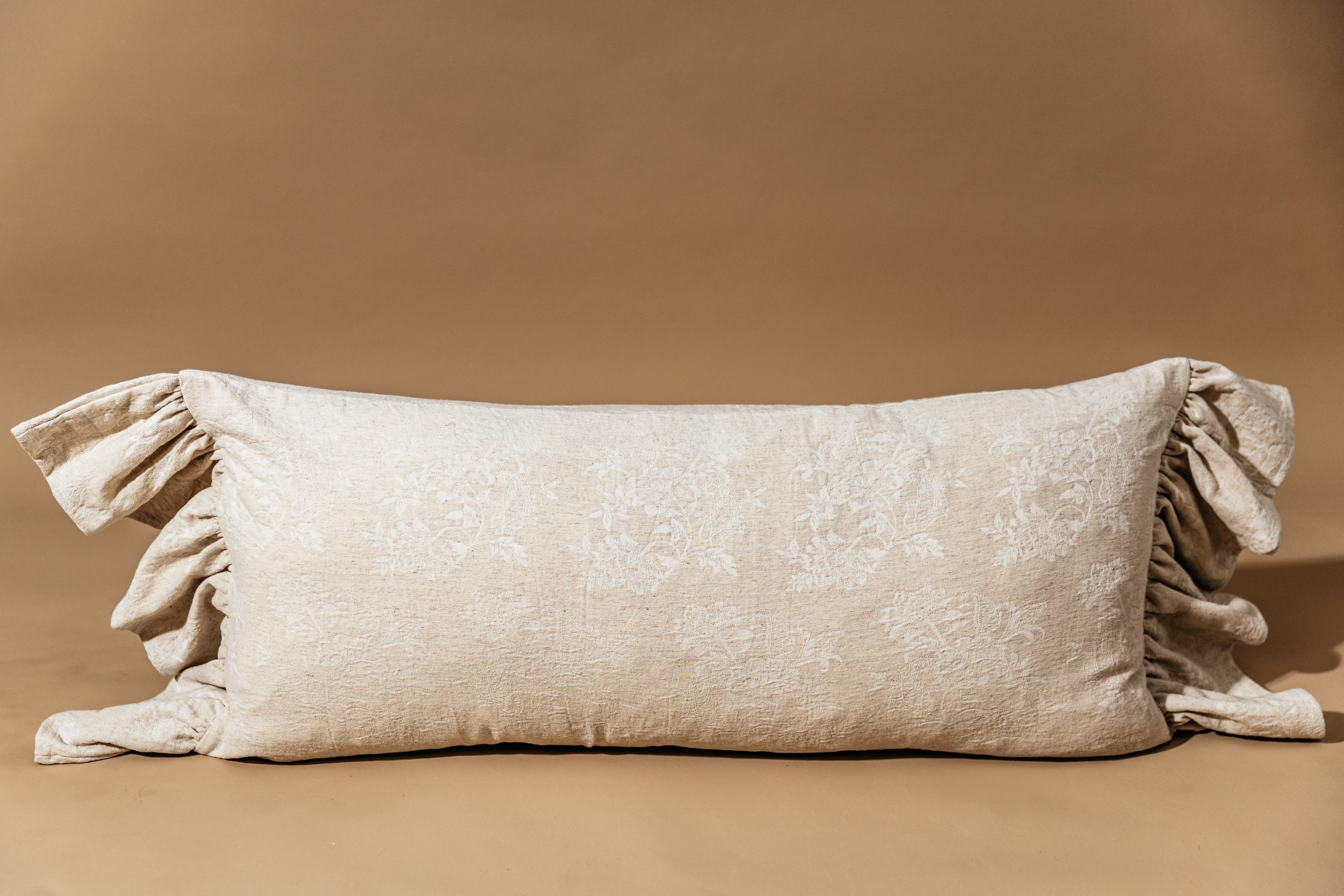 Jane XL Lumbar Pillow Cover