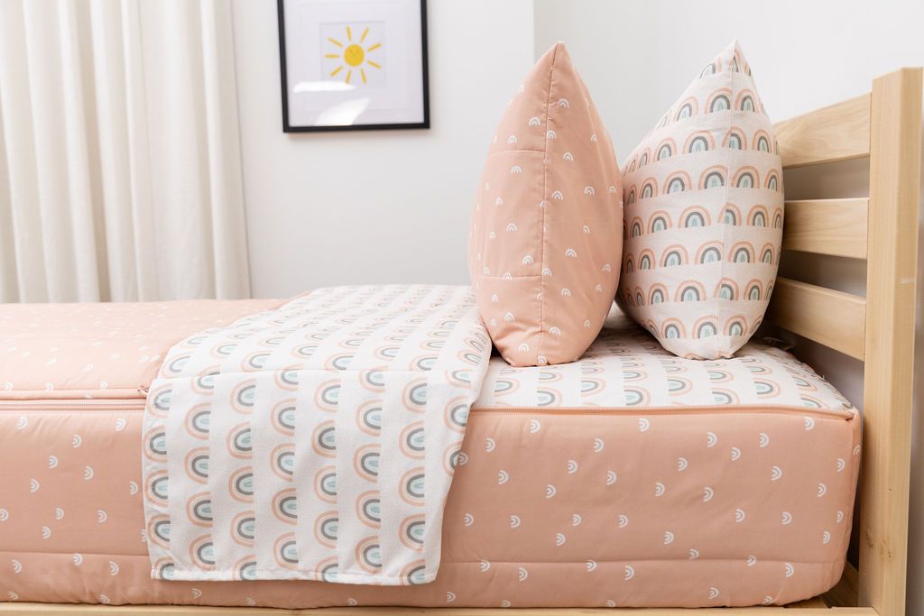 Over The Rainbow Zipper Bedding - Image 8