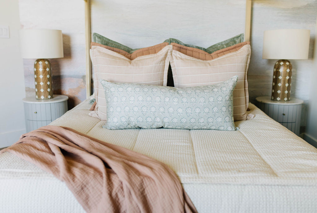 Mollie Luxe Throw - Image 8
