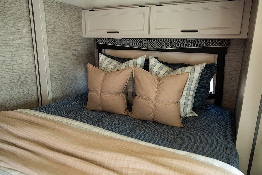 Gentry Luxe Beddy's - Image 20