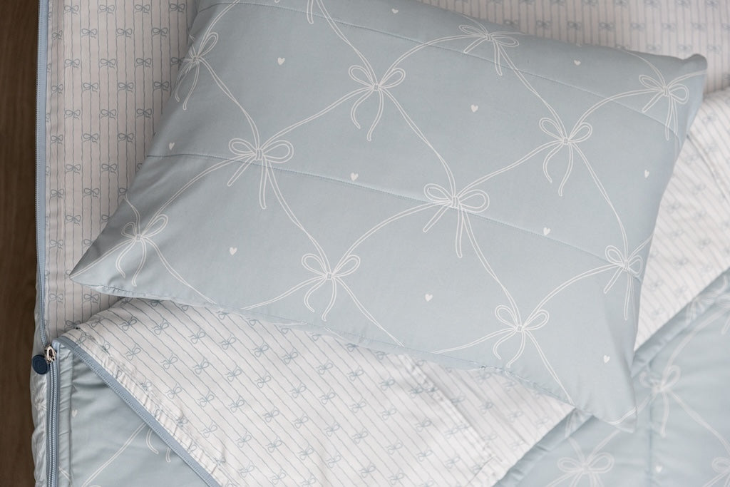 Tied With A Bow Zipper Bedding - Image 4