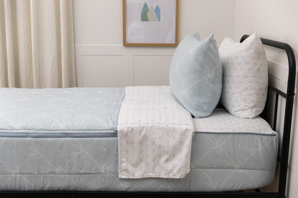 Tied With A Bow Zipper Bedding - Image 9