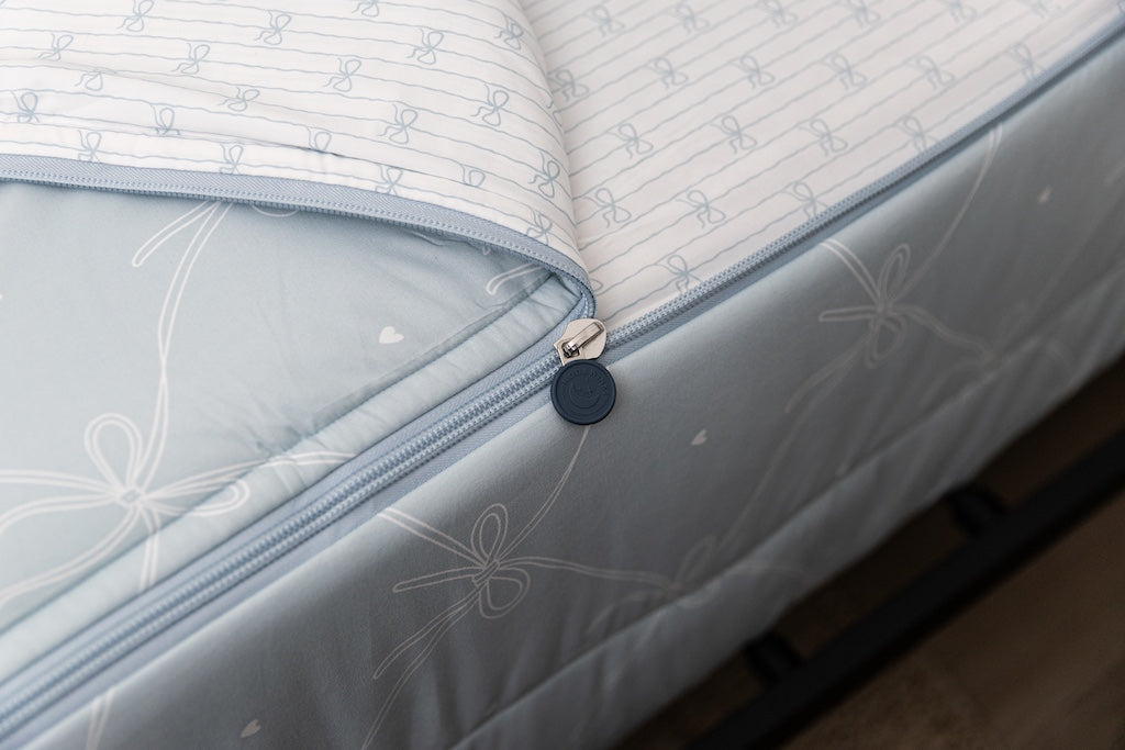 Tied With A Bow Zipper Bedding - Image 6